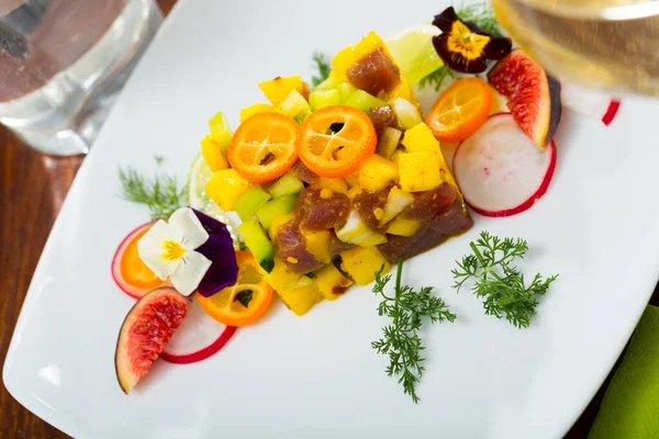 Delicious Fresh Tuna Tartar Mango Avocado Served Plate — Stock Photo, Image