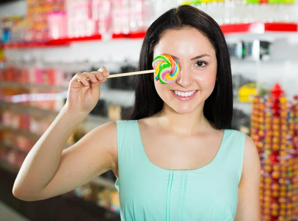 Portrait Girl Lollypop Candies Shop — Stock Photo, Image