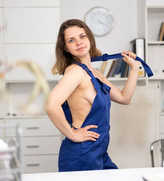 Portrait Naked Woman Cleaner Overall Standing Office Looking Camera — Stok fotoğraf