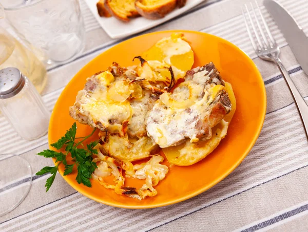 Appetizing Browned Pork Steaks Slices Potatoes Smothered Onions Creamy Cheesy — Photo