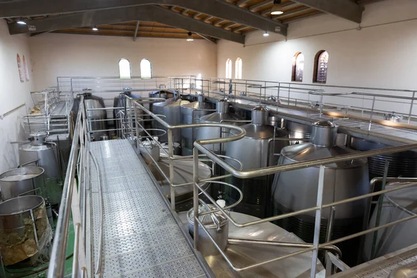 Vue Département Fermentation Avec Grands Réservoirs Vin Métallique — Photo