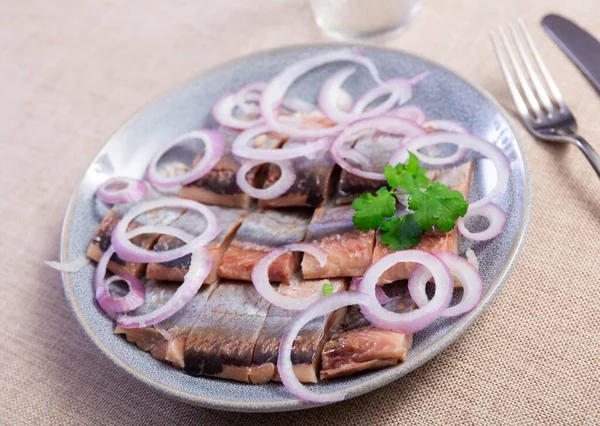 Fried Herring Served Sliced Onions Side Served Nicely Plate — Stock Photo, Image