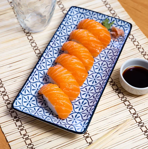 Sake Nigiri Tasty Dietary Sushi Salmon Tuna Soy Sauce Closeup — Stock Photo, Image