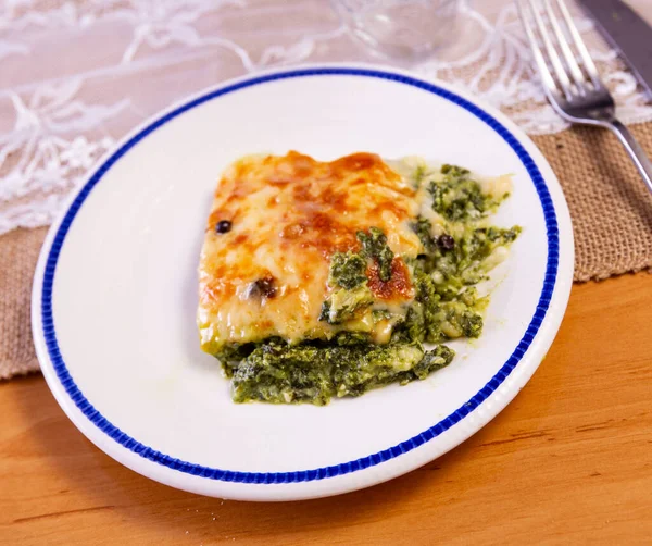 Spinach Lasagna National Dish Italian Cuisine Made Layers Dough Mixed — Stock Photo, Image