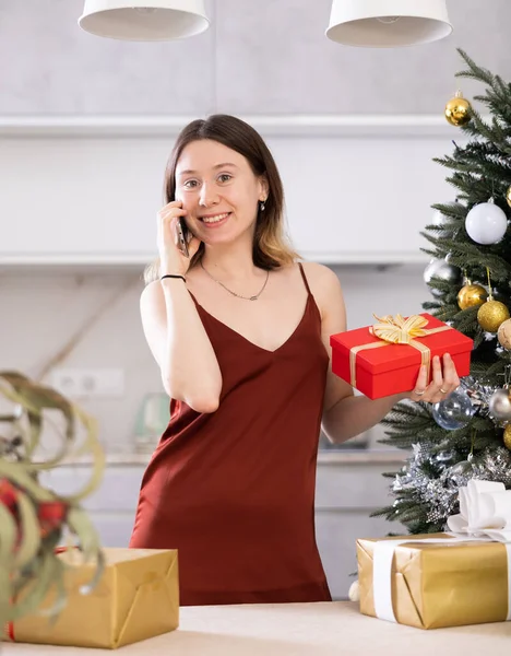 Attractive Young Woman Anticipation Christmas Preparing Presents Guests Discussing Someone — Stock Photo, Image