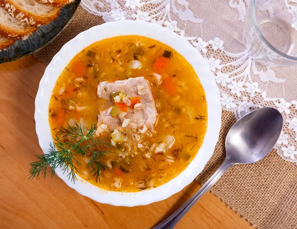 Traditional Russian Soup Rassolnik Made Pickled Cucumbers Pearl Barley Beef — Stock Photo, Image