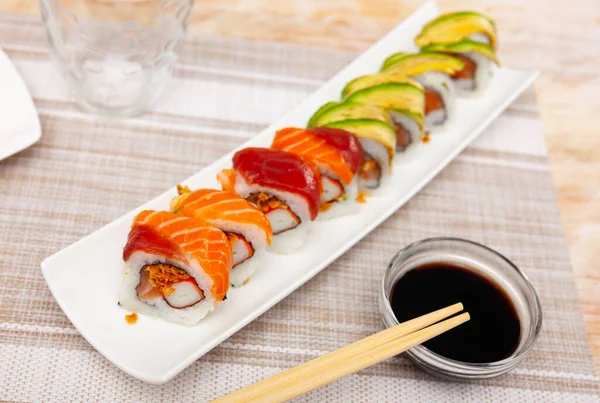 Uramali Roll Served Sushi Plate Soya Sauce Other Table Appointments — Stock Photo, Image