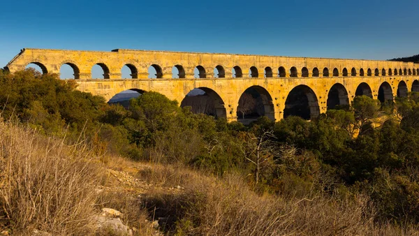 Aquaductbrug Een Cultureel Monument Van Frankrijk Buiten — Stockfoto