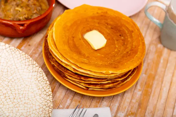 Traditional Belarusian Pancakes Seasoned Butter Served Hearty Mochanka Different Types — Stock Photo, Image