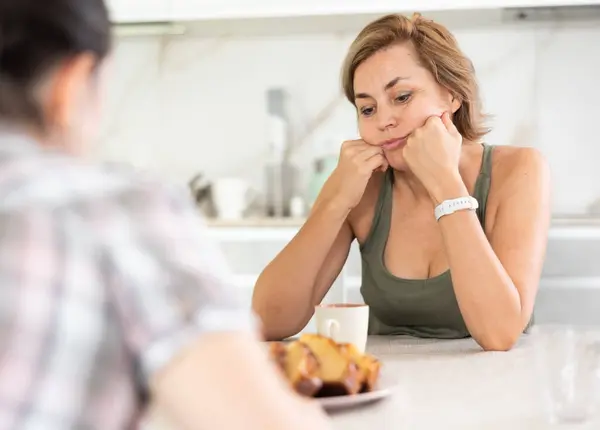 Upset Middle Aged Woman Talking Sadly Her Female Collaborator While — Stock Photo, Image