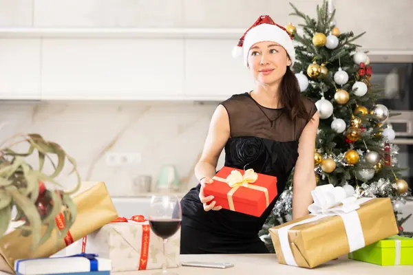 Young Positive Girl Festive Atmosphere New Year She Put Santa — Stock Photo, Image