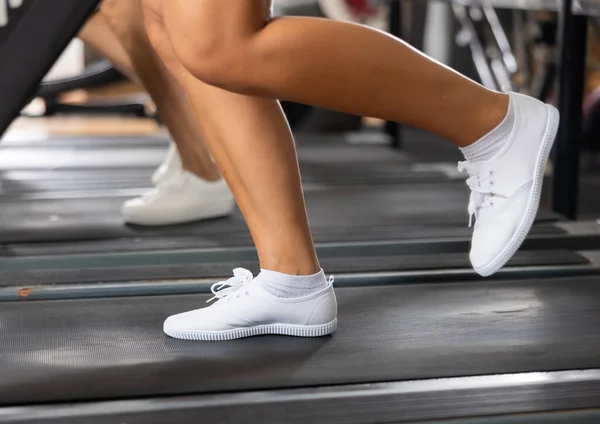 Feet Young Girl Walk Treadmill Gym Active Hobby Healthy Lifestyle — Stock Photo, Image