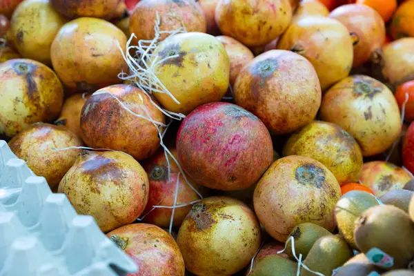 Frutas Frescas Granada Caja Mercado Agricultores — Foto de Stock