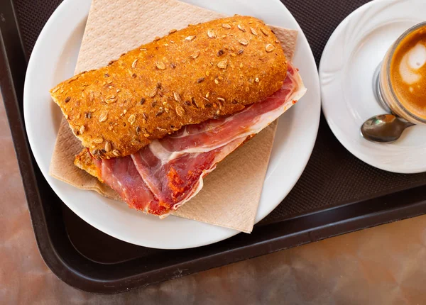 Appetizing Ham Sandwich Platter Served Cup Coffee — Stock Photo, Image