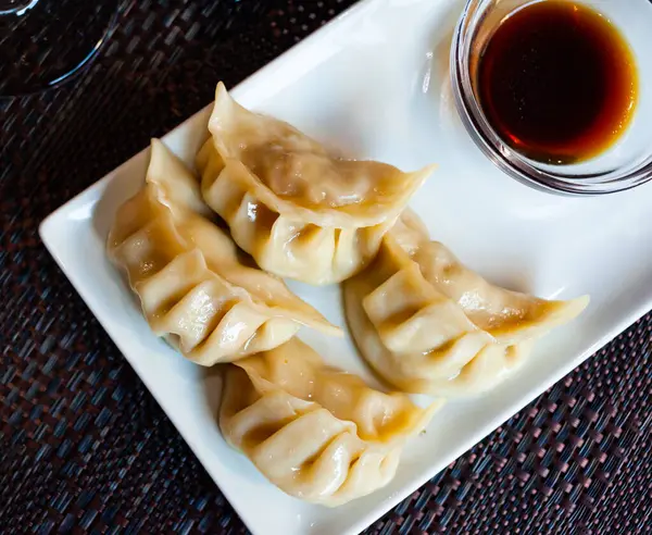 Steamed Dumplings Gyoza Meat Filling Pork Cabbage Traditional Japanese Appetizer — Stock Photo, Image