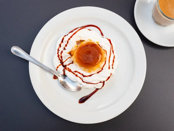 Creamy Flan Dessert Served Platter Topping — Stock Photo, Image