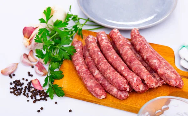 Raw Spicy Longaniza Sausages Minced Pork Prepared Frying Lying Wooden — Stock Photo, Image