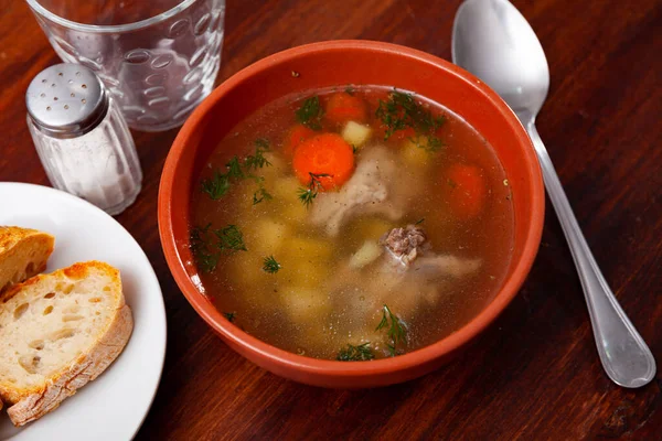 Appetitlich Leichte Suppe Gekocht Fleischbrühe Aus Kartoffeln Karotten Grünzeug Mit — Stockfoto