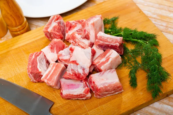 Closeup Fresh Sliced Pork Ribs Cutting Board — Stock Photo, Image