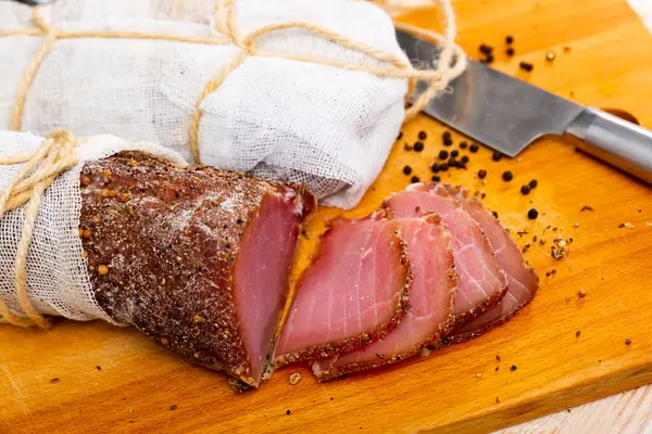 Traditional Belarusian Dish Delicious Dried Pork Meat Polendvica Cut Pieces — Stock Photo, Image