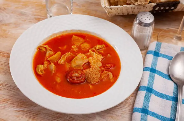 Dish Spanish Cuisine Stewed Veal Tripe Callos Tomato Sauce Chorizo — Stock Photo, Image