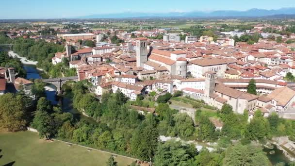 Vue Aérienne Pittoresque Centre Historique Cividale Del Friuli Avec Cathédrale — Video
