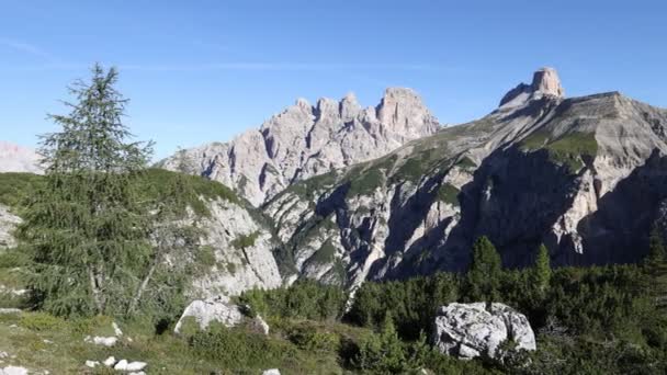 Mountain Peak Torre Dei Scarperi Left Schwabenalpenkopf Sexten Dolomites Sesto — Stock video