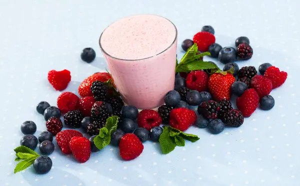 Glass Milkshake Table Variety Ripe Berries — Stock Photo, Image