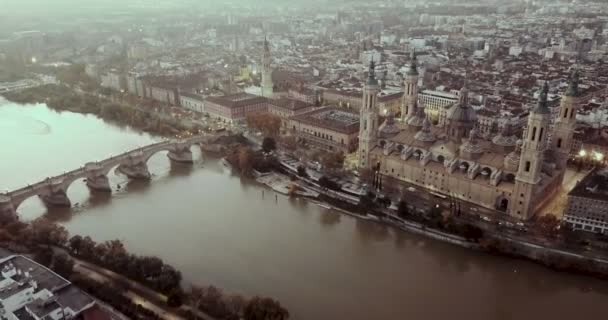 Luchtfoto Van Oude Spaanse Stad Zaragoza Bij Zonsopgang Hoge Kwaliteit — Stockvideo