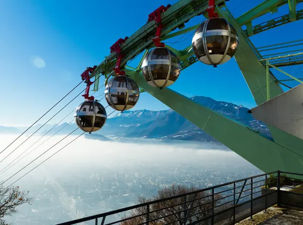 Foto Van Stadsgezicht Met Kabelbaan Grenoble Herfst Frankrijk — Stockfoto