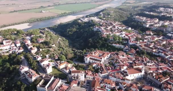 Vista Aérea Calles Estrechas Casas Piedra Santarem Portugal Imágenes Alta — Vídeos de Stock