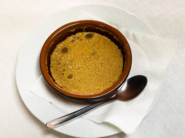 stock image Sweet dessert coffee mousse whipped to delicate foam is served in small bowl for breakfast. Varied, healthy and delicious food, food bloggers