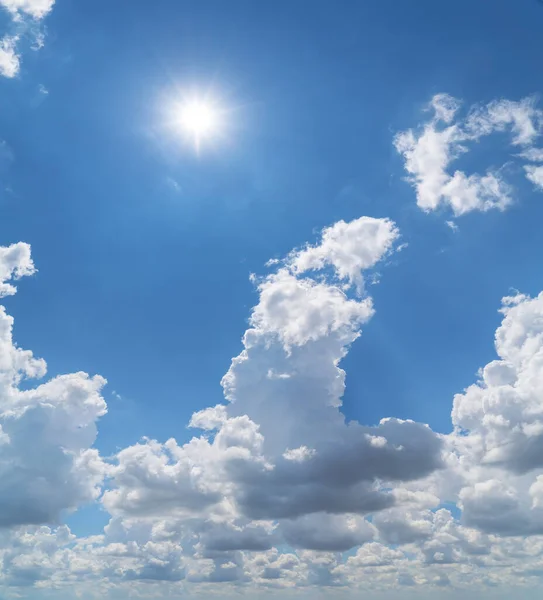 Djupblå Himmel Och Sommarsol Naturlandskap — Stockfoto