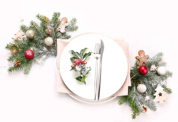 Christmas Table Setting Empty Plate Light Background Winter Holidays Conept — Stock Photo, Image