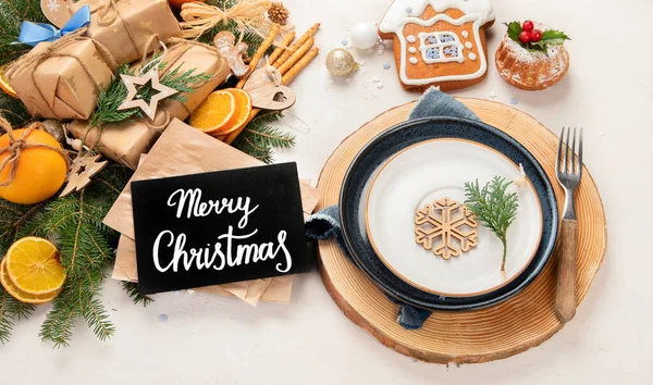 Weihnachten Umweltfreundliches Tischdecken Keine Verschwendung Weihnachts Und Neujahrsferien Konzept — Stockfoto
