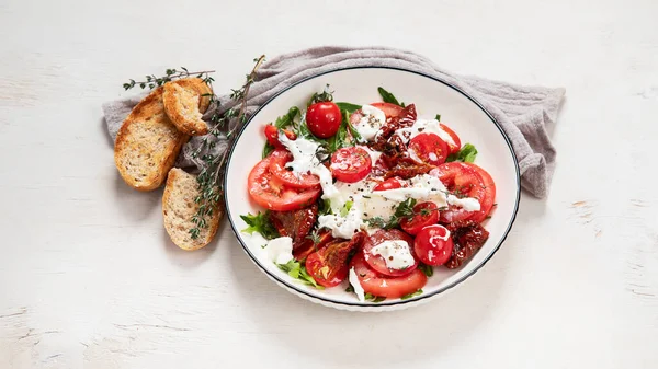 Tomato Basil Mozzarella Caprese Salad Olive Oil Top View White — Stockfoto