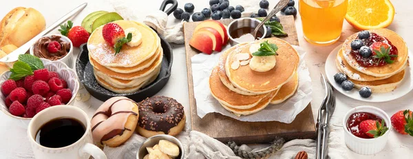 Continental Breakfast Coffee Jam Pancakes Maffins White Background Family Breakfast — Stock Photo, Image