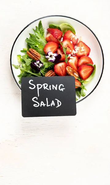 春野菜サラダ おいしい健康食品 トップビュー コピースペース — ストック写真