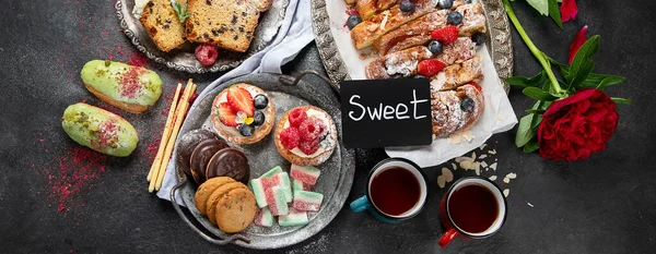 Dessert Table Top View Summer Cakes — Stock Photo, Image