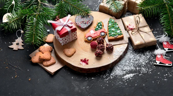 Galletas Mezcla Navidad Chocolate Tradicional Navidad Panes Jengibre Con Decoración — Foto de Stock