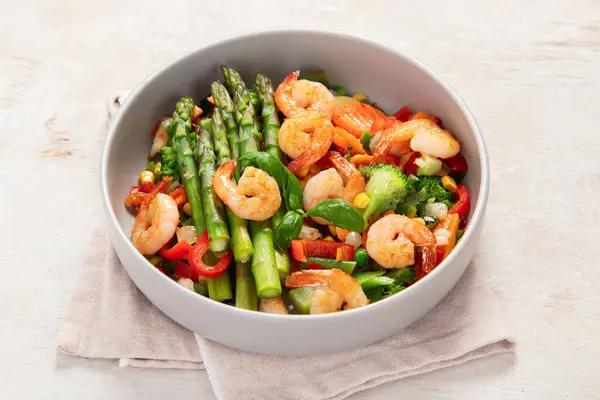 Stir Fry Vegetables Shrimps White Plate Light Background Top View — Stock Photo, Image