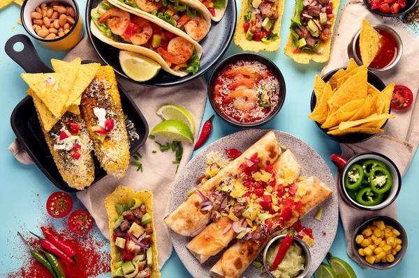 Cuisine Mexicaine Nombreux Plats Cuisine Mexique Sur Fond Bleu Vue — Photo