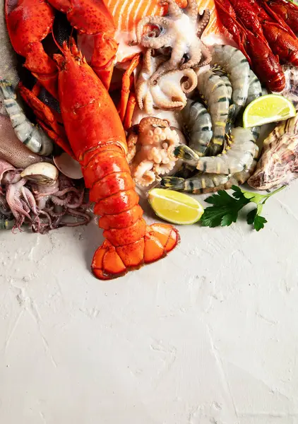 Assortimento Pesce Fresco Crudo Frutti Mare Dieta Sana Equilibrata Concetto — Foto Stock