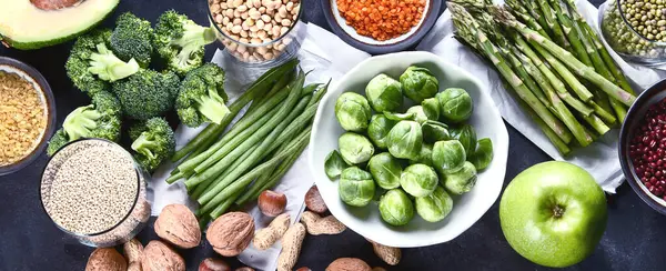 Vegan proteini. Sağlıklı vejetaryen ve vejetaryen yemekleri.