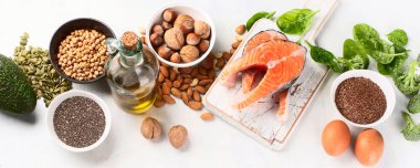 Omega 3 'teki en yüksek yiyecekler. Panorama, bayrak