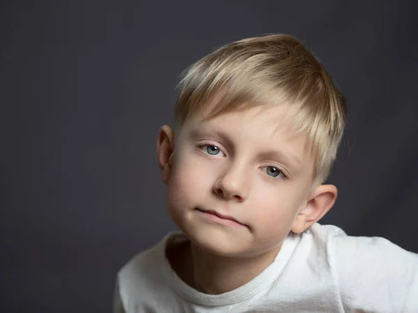 Studio Portrait Blue Eyed Blonde Caucasian Boy Looking Camera — Stock Photo, Image