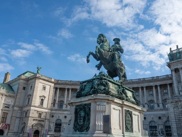 Άγαλμα Του Αρχιδούκα Καρλ Της Αυστρίας Δούκας Του Τέσεν — Φωτογραφία Αρχείου