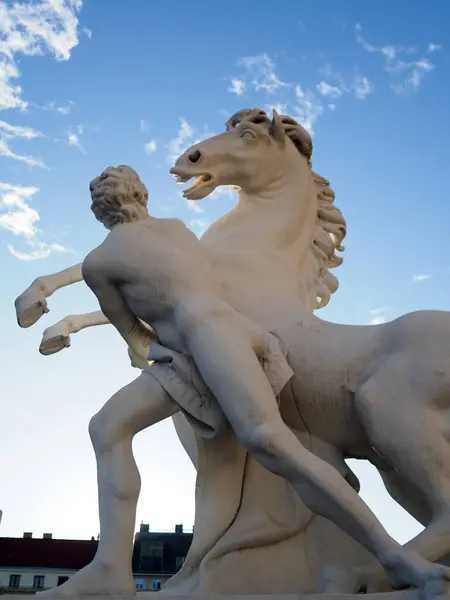 Відень Австрія Лютого 2024 Кінна Скульптура Південному Вході Верхній Бельведер Ліцензійні Стокові Фото