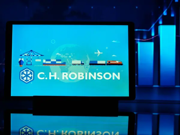 2024年4月3日 在这张照片中 Robinson Worldwide Inc 的标志被展示在平板电脑上 免版税图库照片