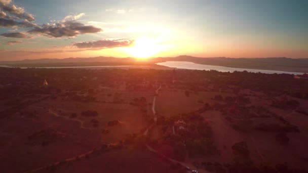Volare Sui Templi Bagan Tramonto Myanmar Birmania — Video Stock